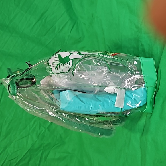 Ed Hardy PVC zippered Beach Bag - Picture 2 of 11